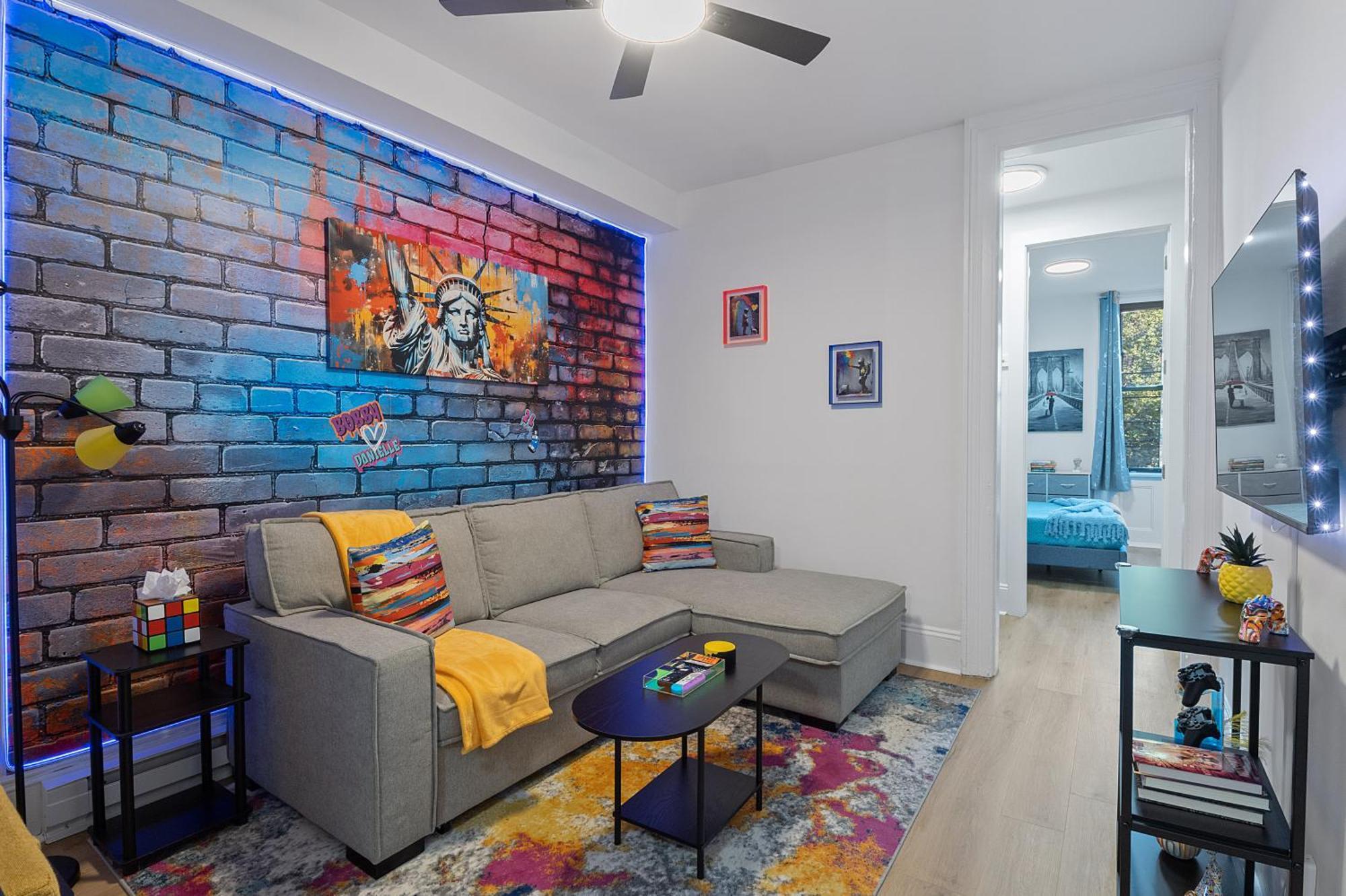 Funky & Colorful Urban Getaway, 20 Minutes To Nyc Apartment โฮโบเกน ภายนอก รูปภาพ