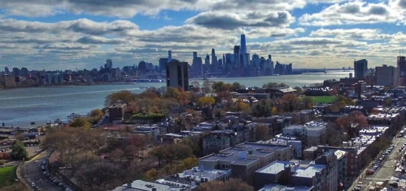 Funky & Colorful Urban Getaway, 20 Minutes To Nyc Apartment โฮโบเกน ภายนอก รูปภาพ
